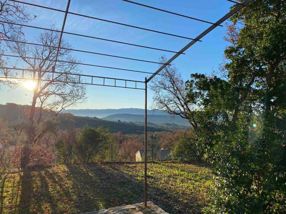 Chante Coucou Saint-Saturnin-lès-Apt Zewnętrze zdjęcie