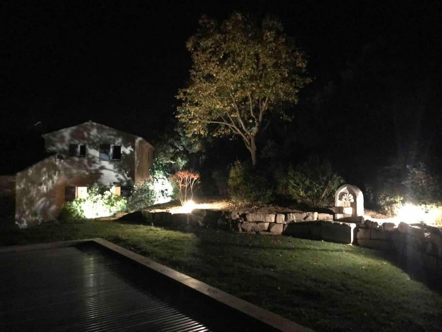 Chante Coucou Saint-Saturnin-lès-Apt Zewnętrze zdjęcie