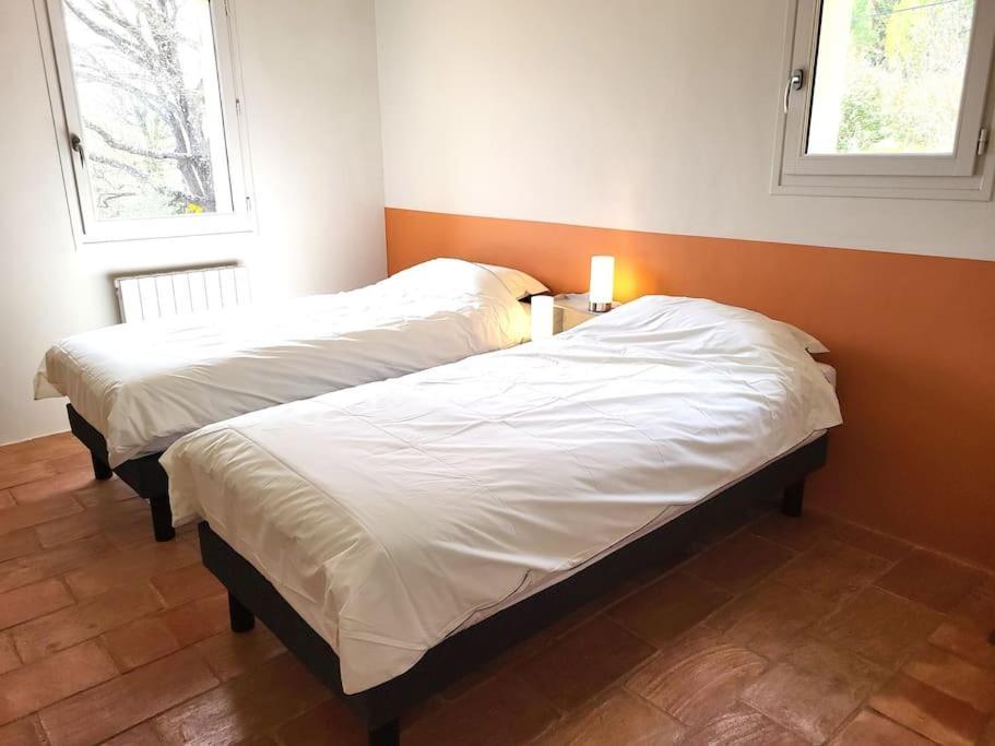Chante Coucou Saint-Saturnin-lès-Apt Zewnętrze zdjęcie